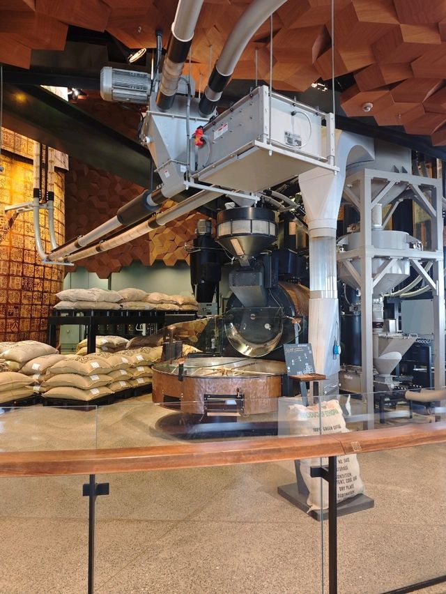 Starbuck Reserve Roastery Shanghai