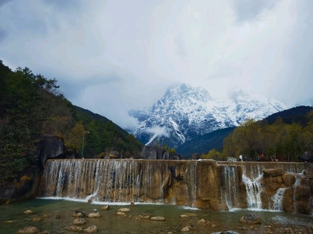 Jade Dragon's Embrace: Where Winter Never Ends