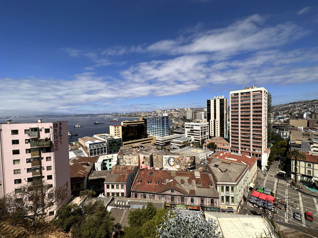 【Valparaíso】坂の街に、色と物語があふれていた。