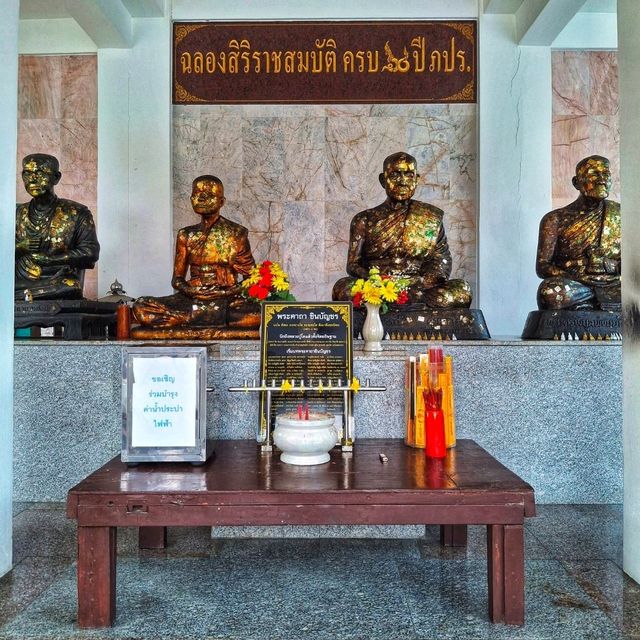 ชมศิลปะและสถาปัตยกรรมสมัยรัตนโกสินทร์ตอนต้น