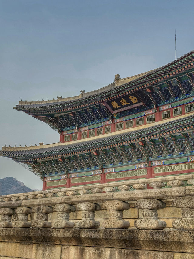 A Royal Winter Stroll: Discovering Gyeongbokgung Palace in December