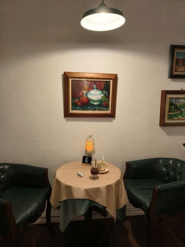 Aesthetic Afternoon Tea at Khing Café
