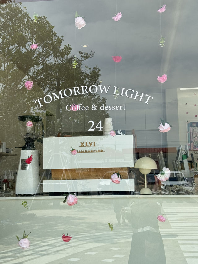 Tomorrow Light Cafe ☕️ 