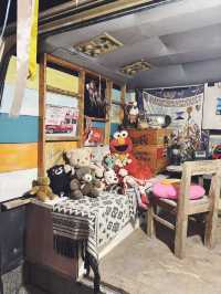 สำเร็จศิลป์ ร้านลับๆ บรรยากาศติ๊สๆ ของเด็กแปดริ้ว