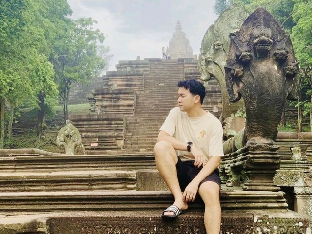 ปราสาทหินพนมรุ้ง อุทยานประวัติศาสตร์แด่พระศิวะ