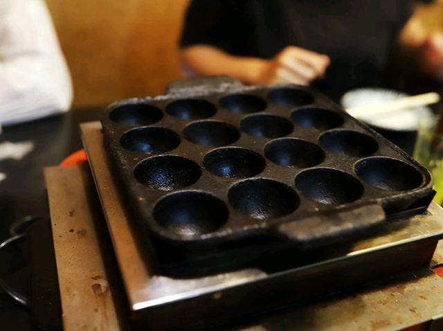 [🇯🇵広島] 自分の好みに合わせて楽しめる！「串八（クシハチ）」のたこ焼きと多彩な串焼きメニュー