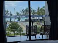 Roxy Sematan Beach Resort🌴🏡