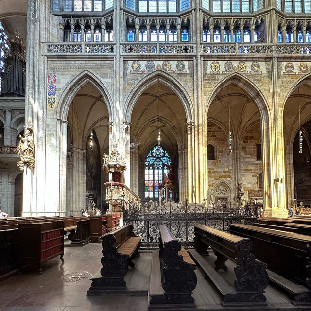 St. Vitus Cathedral in Summer: Prague’s Gothic Masterpiece Under the Sun
