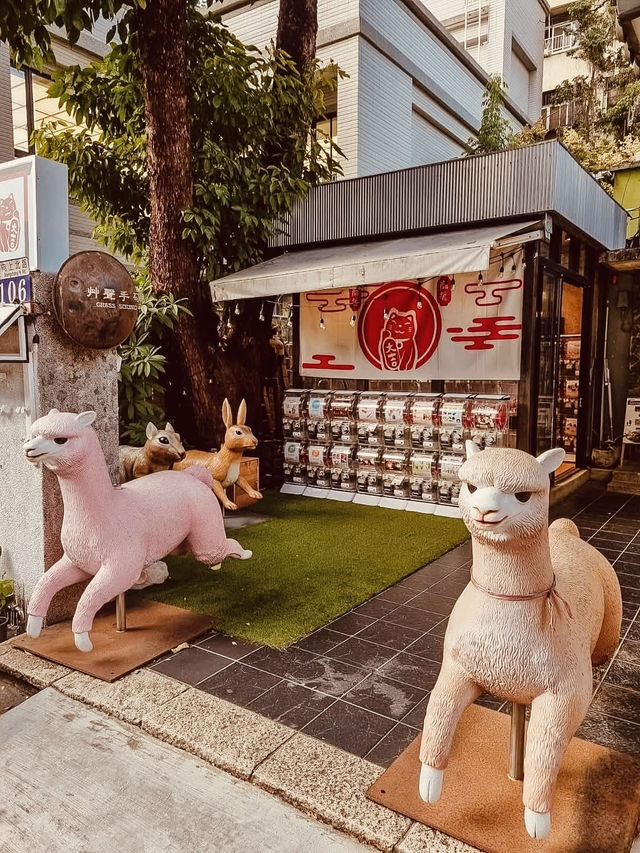 🌿✨ Fantasy Story Green Ray Weekend in Taichung: A Whimsical Forest Escape