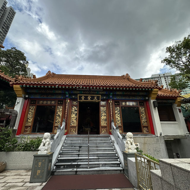 🧩香港走訪富文化特色且「清靜」的廟宇✨