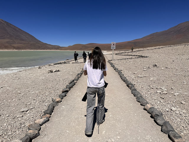 【Laguna Verde｜天空に浮かぶ翡翠色の奇跡】