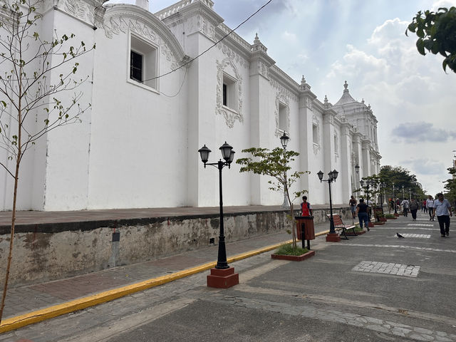 【レオン大聖堂（Catedral de León）｜中米最大の歴史的大聖堂】