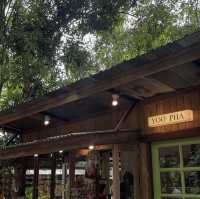 อยู่ป่า - Yoo Pha Bar & Cafe