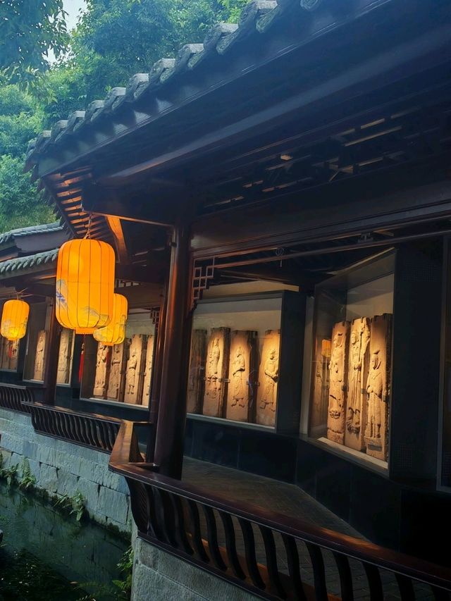 ถนนคนเดินจิ๋นหลี (Jinli Ancient Street) ที่เฉิงตู