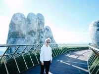 สะพานมือ (Golden Bridge) ที่บานาฮิลส์ 