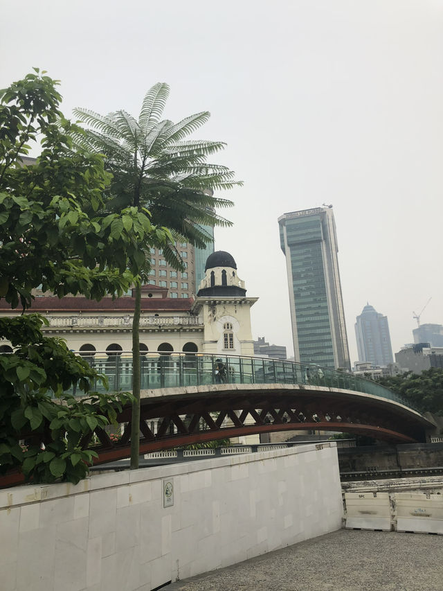 Walking around Merdeka Square (Dataran Merdeka) 