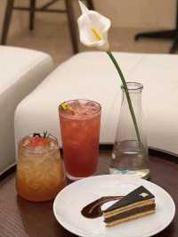 The Yard Café & Bistro offers