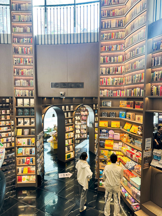 ร้านหนังสือ Zhongshuge ในเมืองเฉิงตู