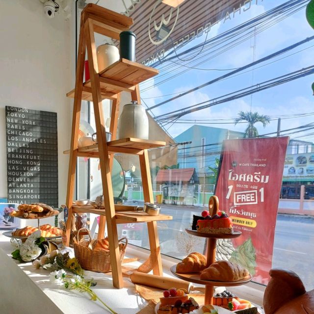 W café สาขาศาลากลาง นครราชสีมา