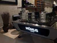 MŌMUS Coffee , Phuket 