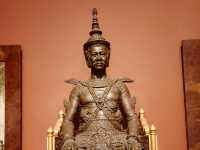 🏛️ "Treasures of Khmer Glory: Cambodia's National Museum Deep Dive