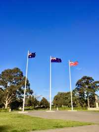 🔥 The Cenotaph & Eternal Flame: Melbourne’s Living Tribute to Courage