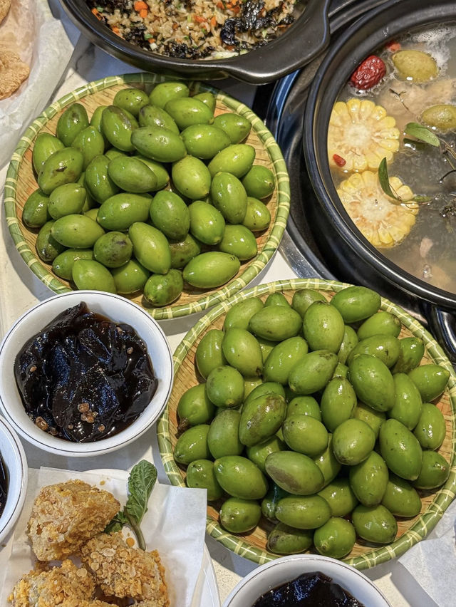 深圳圳小鮮雞煲.鮮切雞肉火鍋