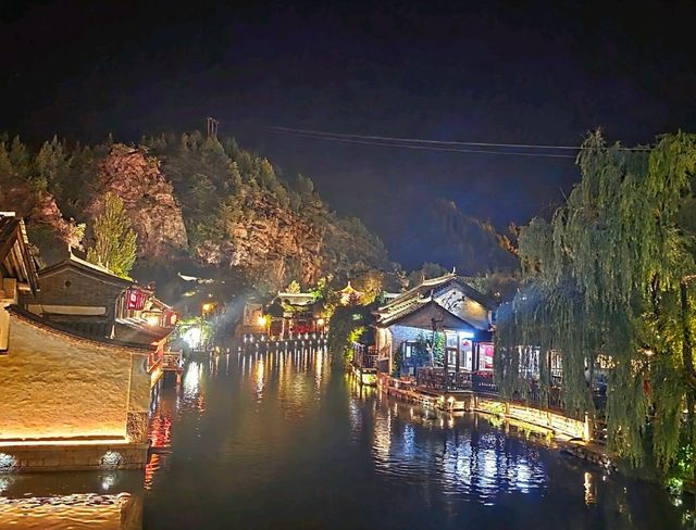 Lantern-lit Dreams: Gubei's Nighttime scenery Lantern-lit Dreams: Gubei's Nighttime scenery