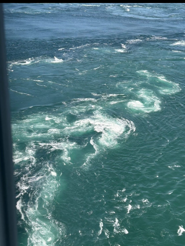 🌊世界が驚く自然の神秘！鳴門の渦潮で心が揺れる旅