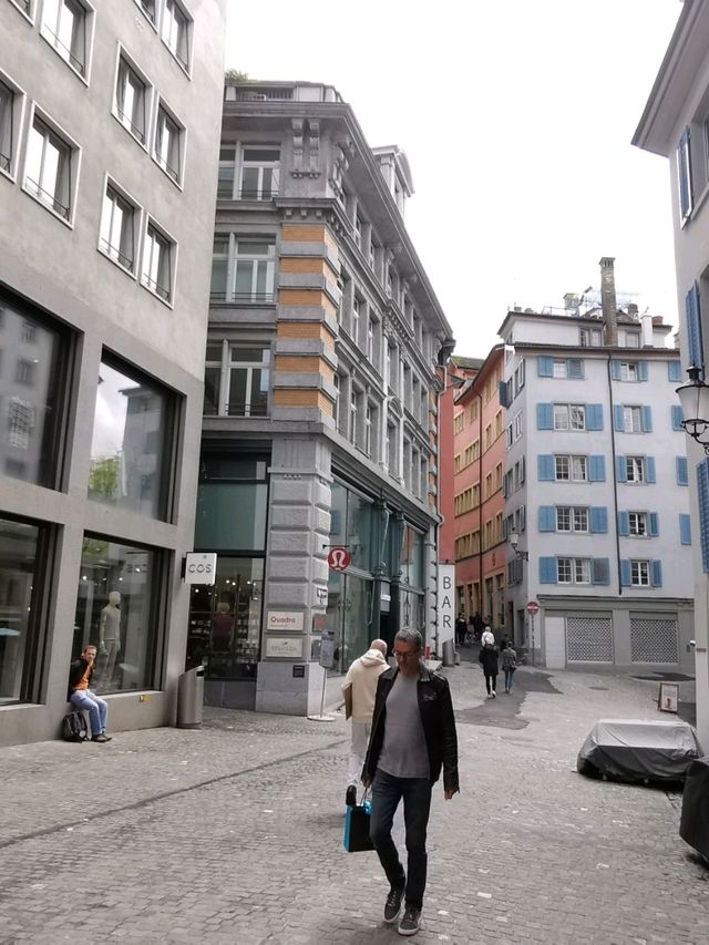 🇨🇭 Zurich – The Heart of Switzerland 🇨🇭 Zurich – The Heart of Switzerland