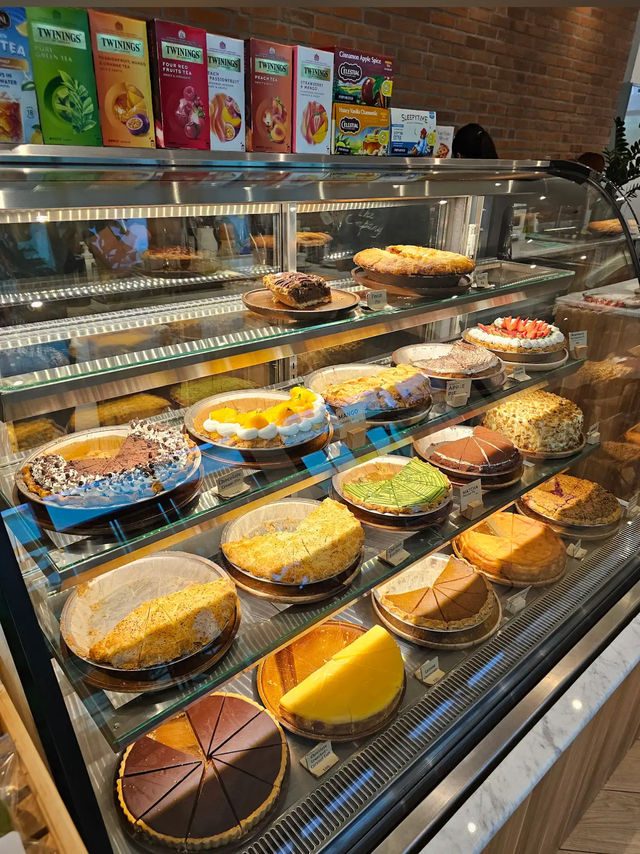 คาเฟ่ The Company หาดใหญ่ 🥧 คาเฟ่ The Company หาดใหญ่ 🥧