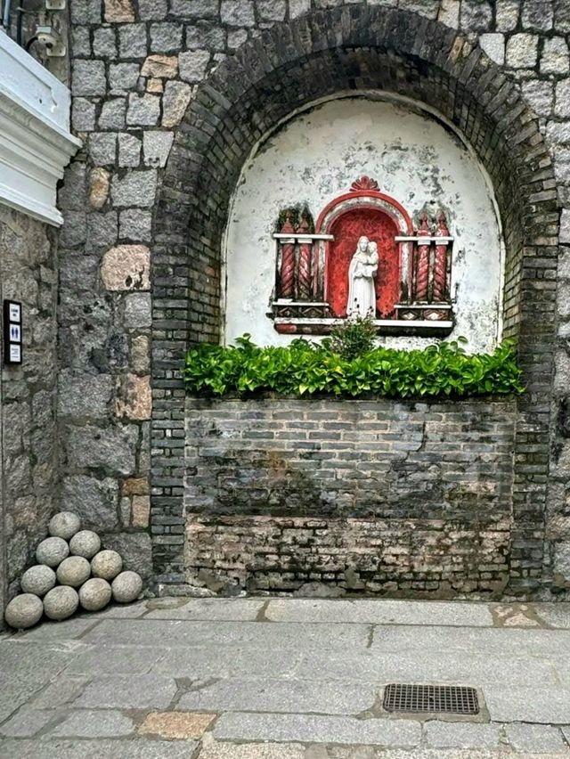 Fortaleza do Monte: Macau’s Historic Fortress Fortaleza do Monte: Macau’s Historic Fortress