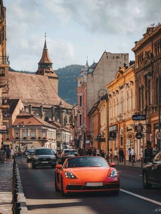 🏰 Brașov: The Heart of Transylvania