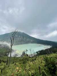 🇮🇩 Kawah Putih: A Beautiful Crater