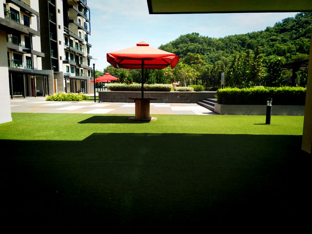 Raffel Tower, Gelugor — Modern Hillside Living with Scenic Views