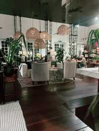 Commons Café at Kuching Old Court: A Cozy Gem in a Historic Setting
