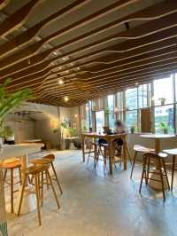 🌎 A Global Vibe at TENCUPS Café, Shibuya