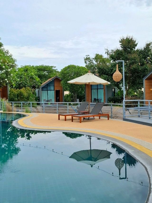 ที่พักริมน้ำ The Tree Riverside Kaeng Krachan