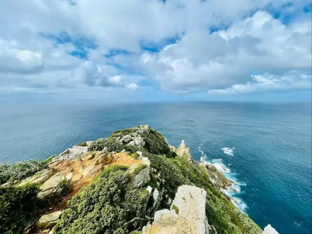Where Land Meets Ocean in Breathtaking Beauty