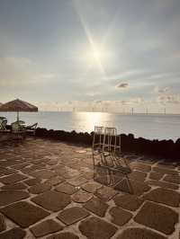 The Infinity Pool Vibe and Coastal Connection