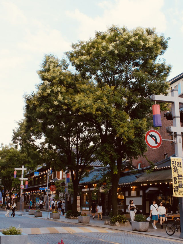 The Simple Beauty of Traditional Architecture The Simple Beauty of Traditional Architecture