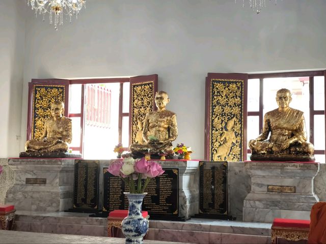 ไหว้พระวัดระฆัง