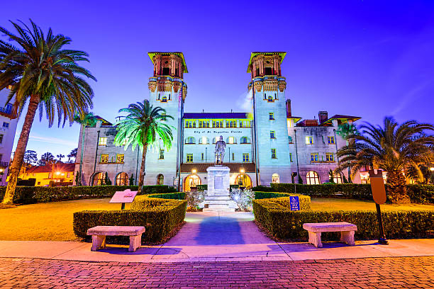 ฟลอริดา: พาทัวร์ย่านประวัติศาสตร์ดาวน์ทาวน์เซนต์ออกัสติน (St. Augustine Historic Downtown)