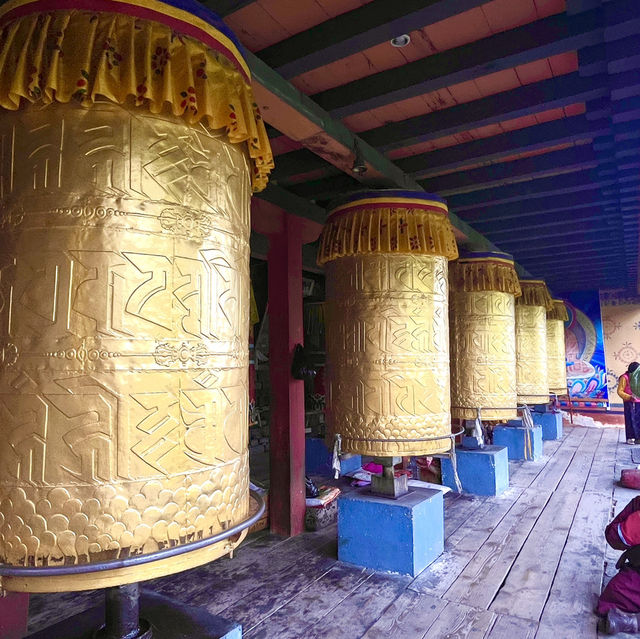✨ Visiting the National Memorial Chorten in Bhutan ✨🕉️
