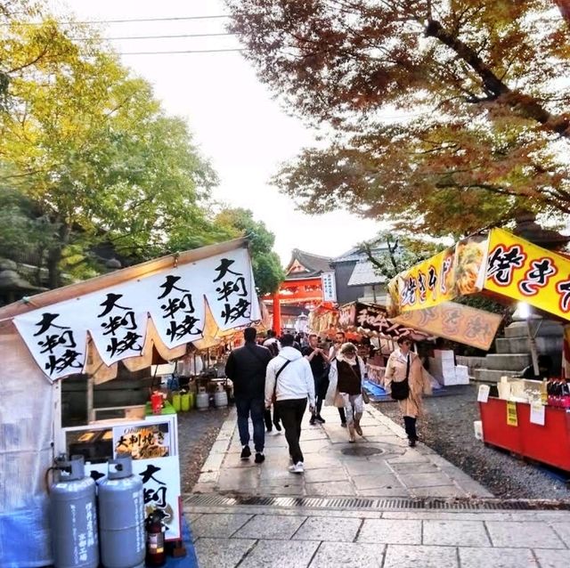 ⛩️伏見稻荷大社⛩️建於西元 711 年神社