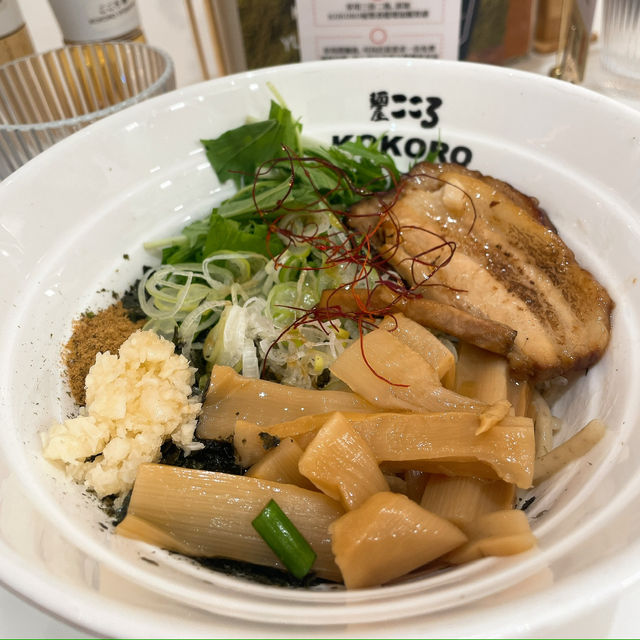 日本過江龍🇯🇵東京人氣撈麵😋