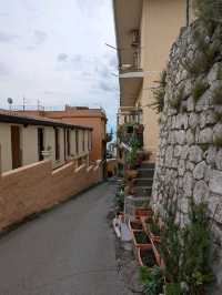 Taormina - spring walk