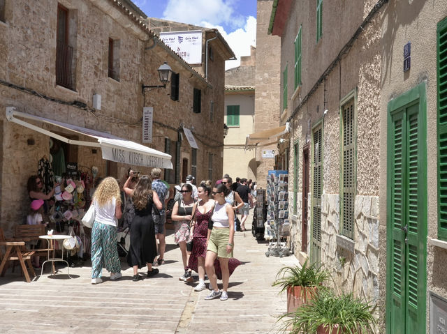 The Old World Style of Alcudia in the heart of Mallorca 