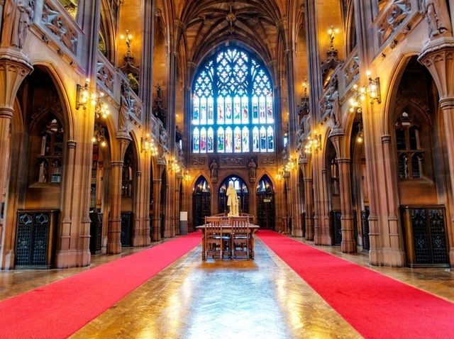Manchester: A vibrant city in England!