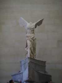Discover Louvre in Paris